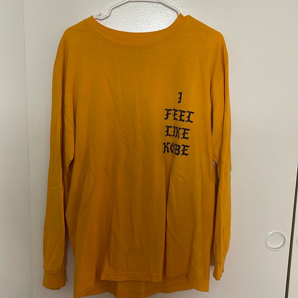 KANYE WEST TSHIRT